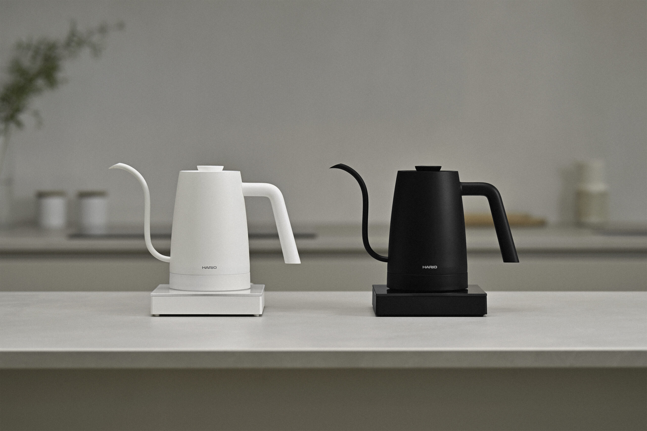 Hario Lyra Elektrisk Hellekanne Black - Bilde 2